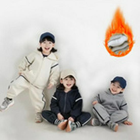 Autumn & Winter Girls' Velvet Hoodie & Casual Pants Set - Two-Piece Sportswear for Daily Wear