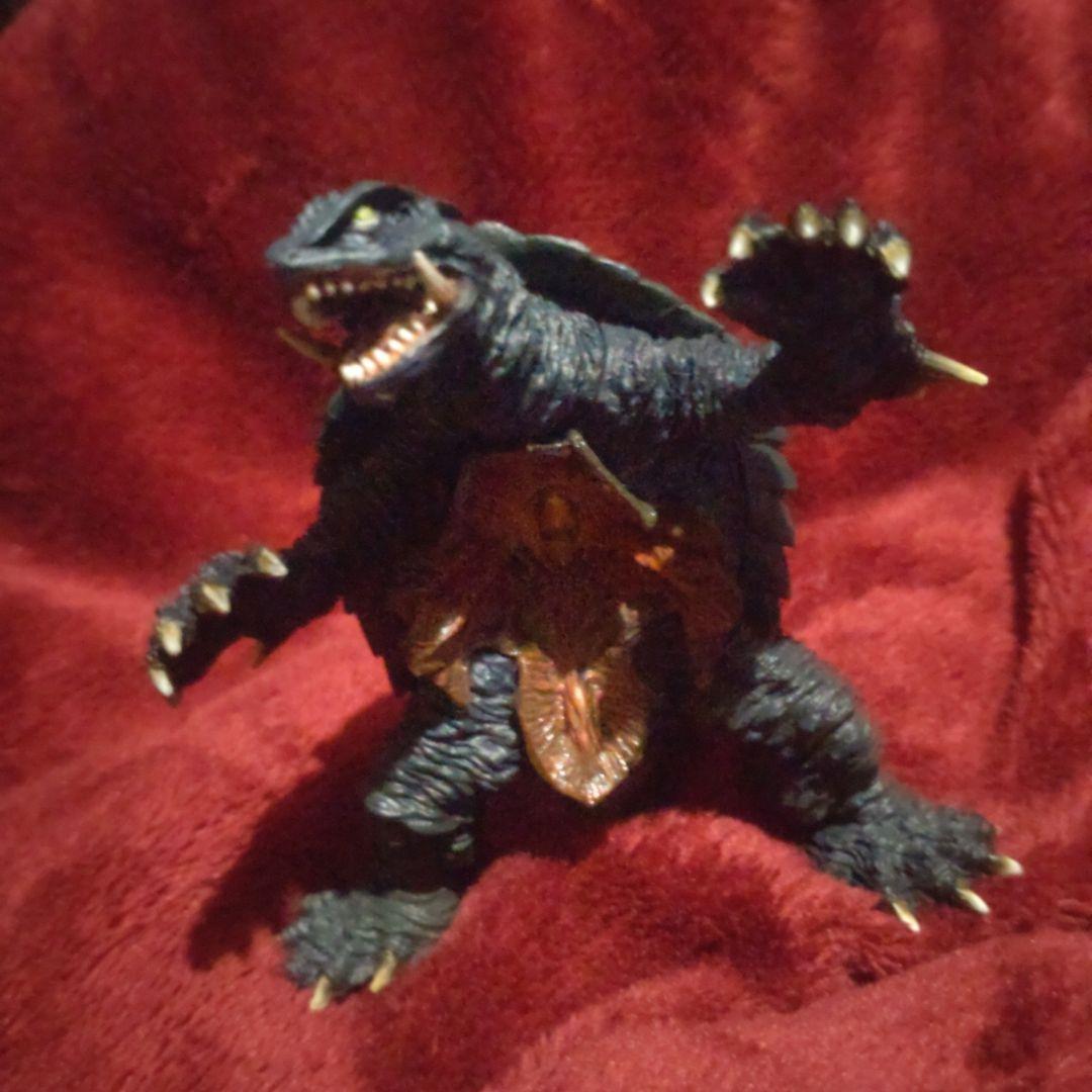 

[USED] Ultimate Plasma Gamera Gekizo Gamera Figure