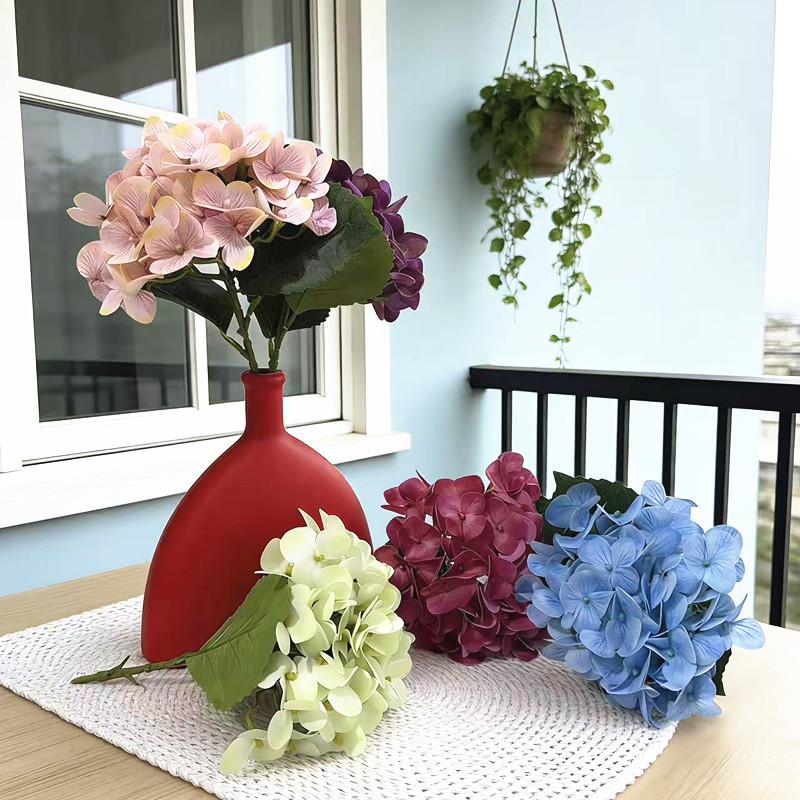 Bouquet di Fiori di Ortensia Artificiale Per Decorazioni Nuziali e Allestimenti per Eventi