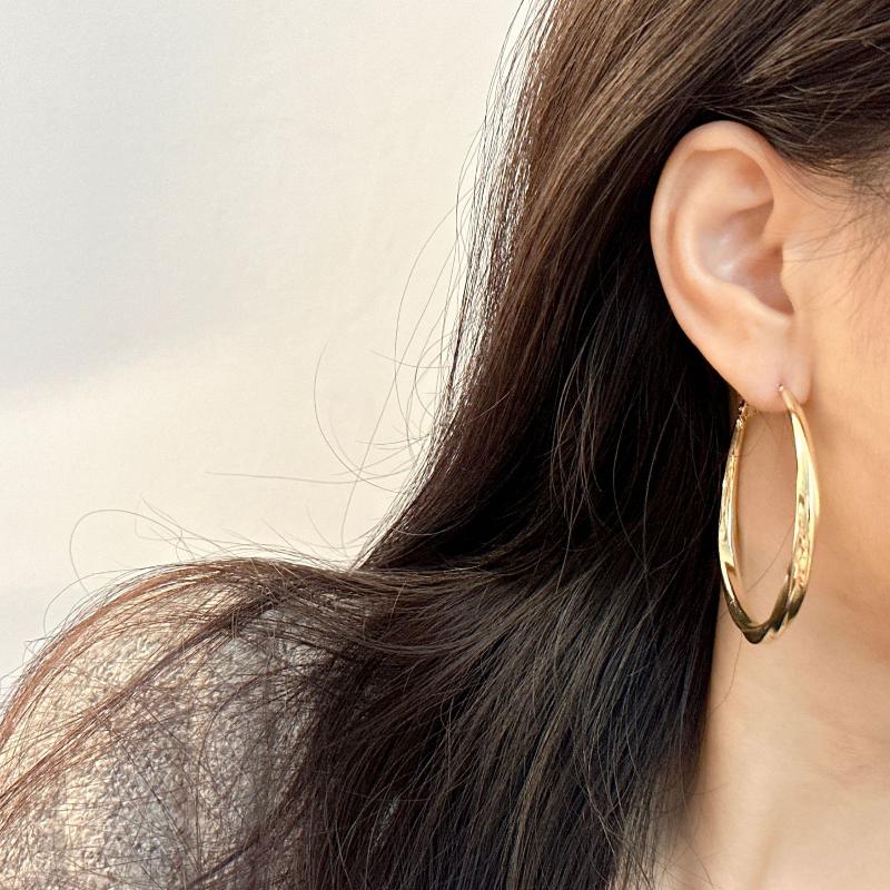 Trendige Ohrringe Creolen Ungleichmäßige Gestreifte Hiphop Rock Stil Ungewöhnliche Schlaufenohrringe Für Mädchen Täglichen Schmuck Geschenk