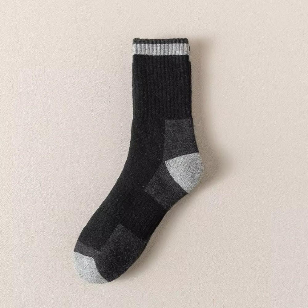 Casual Comfortable Men's Thick Wool Socks Soft Warm Colorblock Sports Socks Breathable Moisture-Wicking Mid-calf Socks