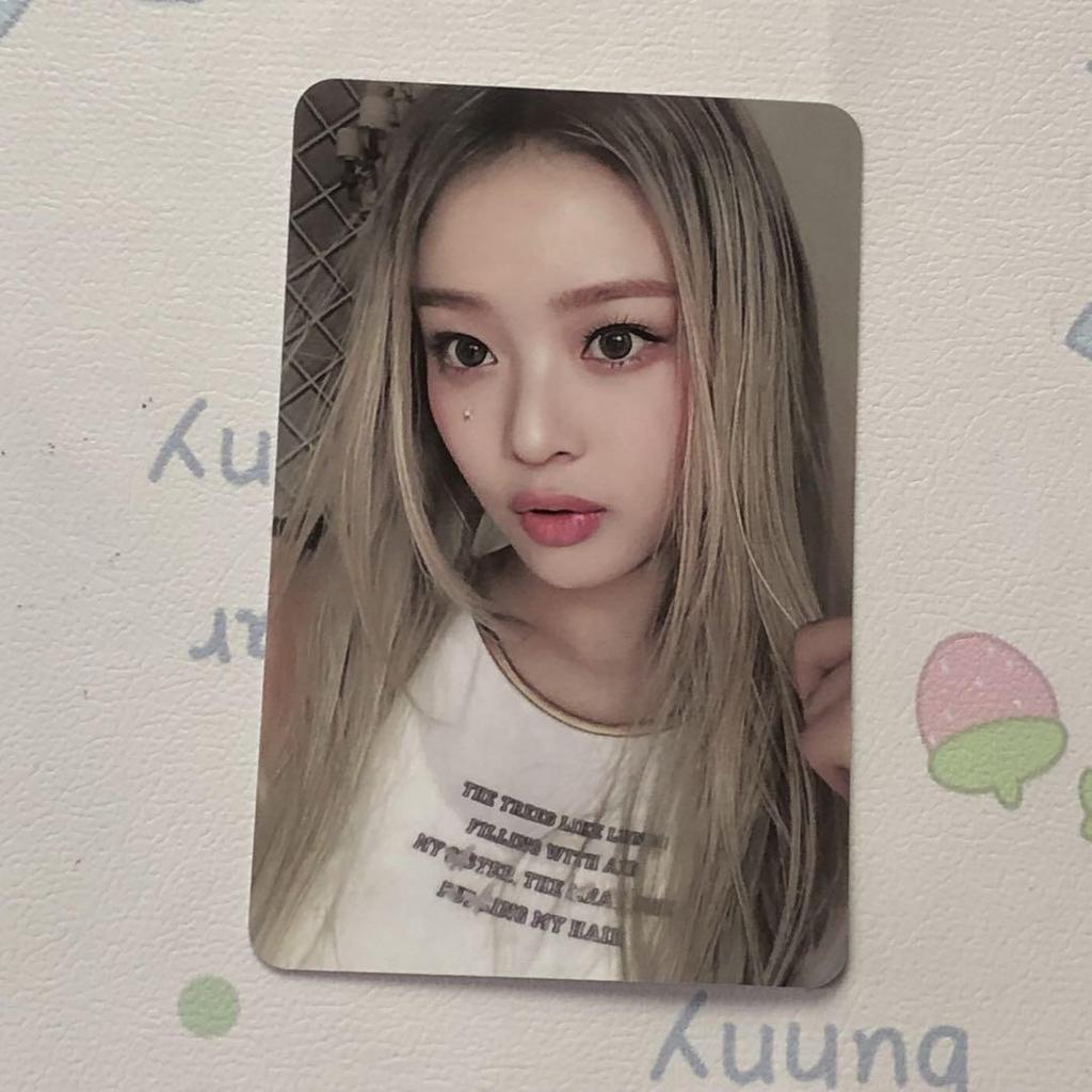 [USED] NewJeans Hanni Super Shy Limited Edition Sanok Trading Card