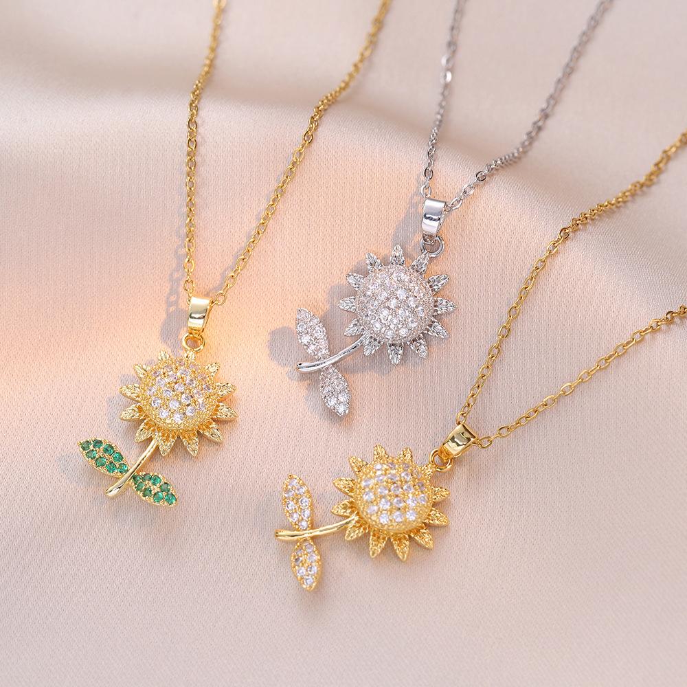 Niche Elegant Sunflower Clavicle Chain Copper Inlaid Zircon Pendant Necklace Light Luxury High Texture Women Fashion Jewelry