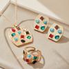 Neues Schmuckset mit buntem eingelegtem Zirkonia-Anhänger, Halskette, Ohrringen, Ring, Feiertagsparty-Accessoires 3-teilig/Set
