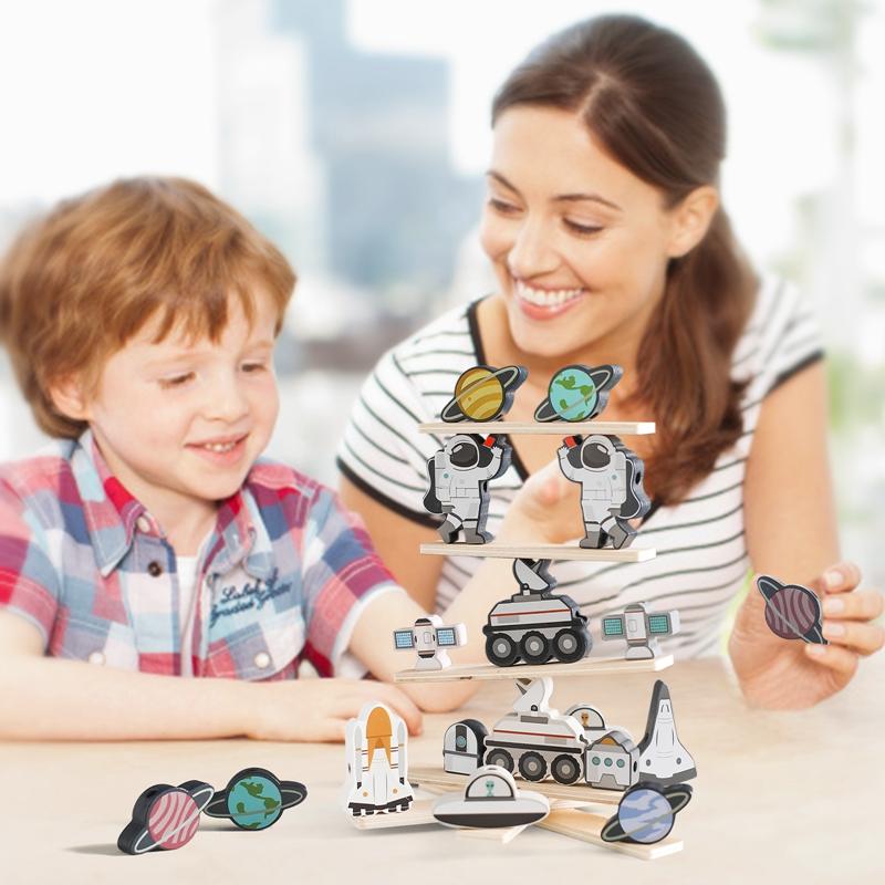 Children's Balance Ability Montessori Toy Wooden Astronaut Button Beaded Blocks Stacking Game Kids Educational Toy Gift with Box
