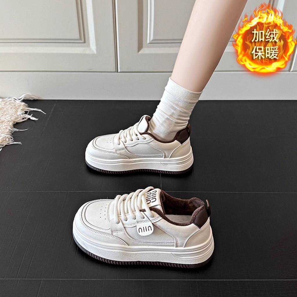 Leather velvet thick-soled white shoes women's shoes winter new two cotton shoes versatile soft-soled casual sports shoes