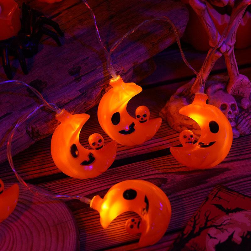 2025 Waterproof Outdoor LED Halloween String Lights for Courtyard Decoration and Atmosphere.