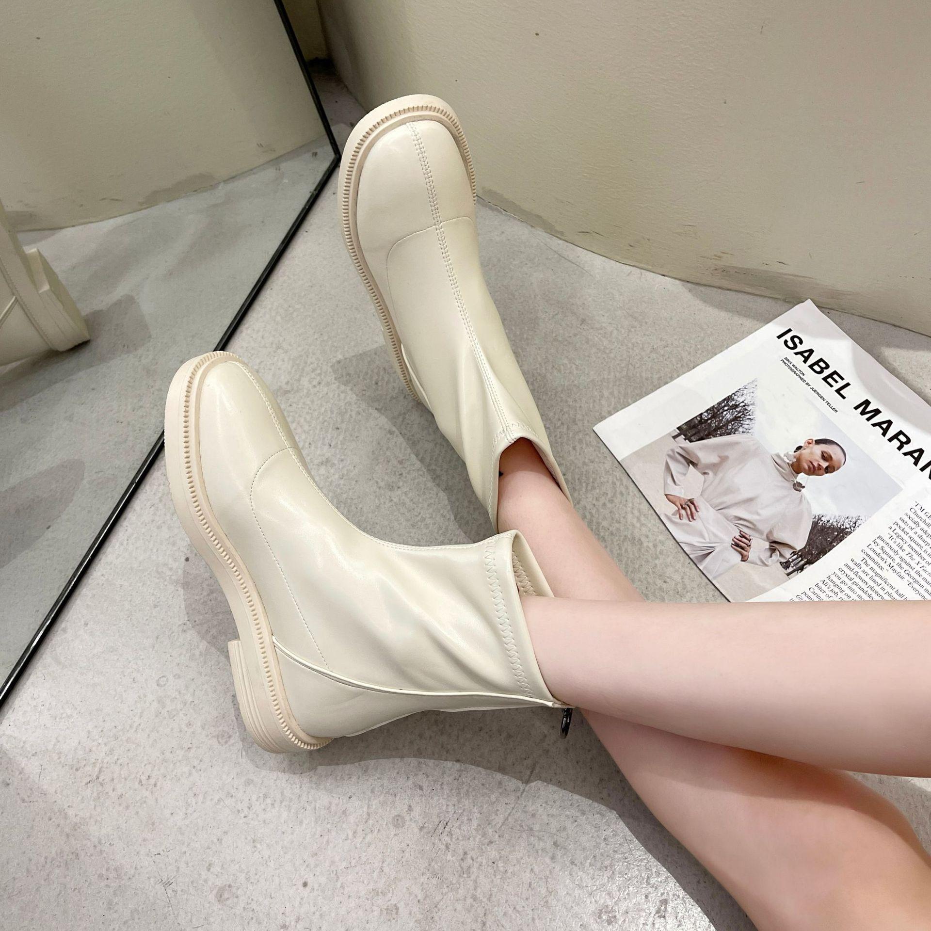 

Martin boots spring and autumn new flat bottom round head thin boots with skirt short boots women 35