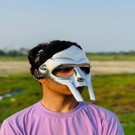 Sada 4 Masek MF Doom Party Doom Mask Limitovaná edice Mad Villan Gladiátorská obličejová maska Rapper Cosplay doplněk Nejlepší dárek