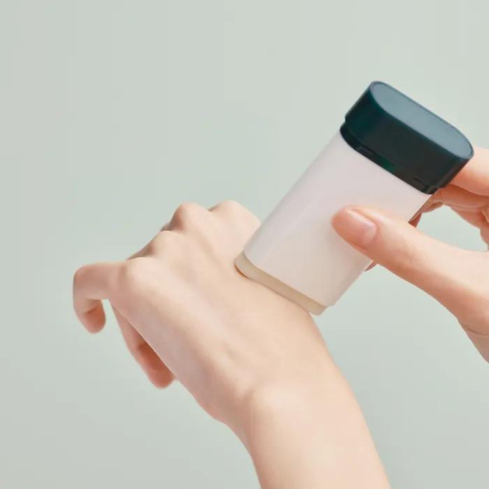 Multi-Defense Sun Stick 19g