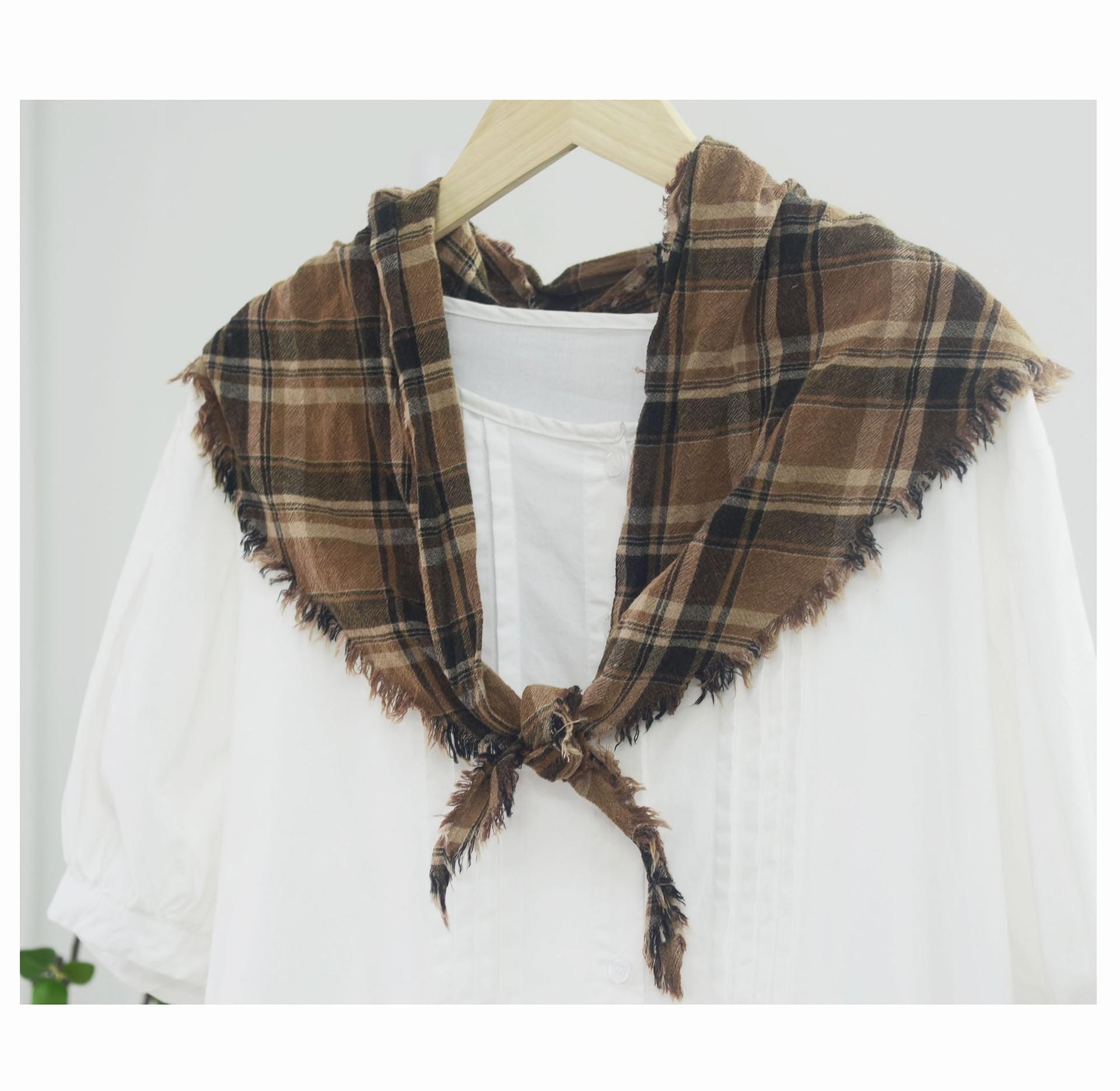 

Johnature Квіткові форми трикутник осінь зима ретро проблемних декоративні шарфи кавовий