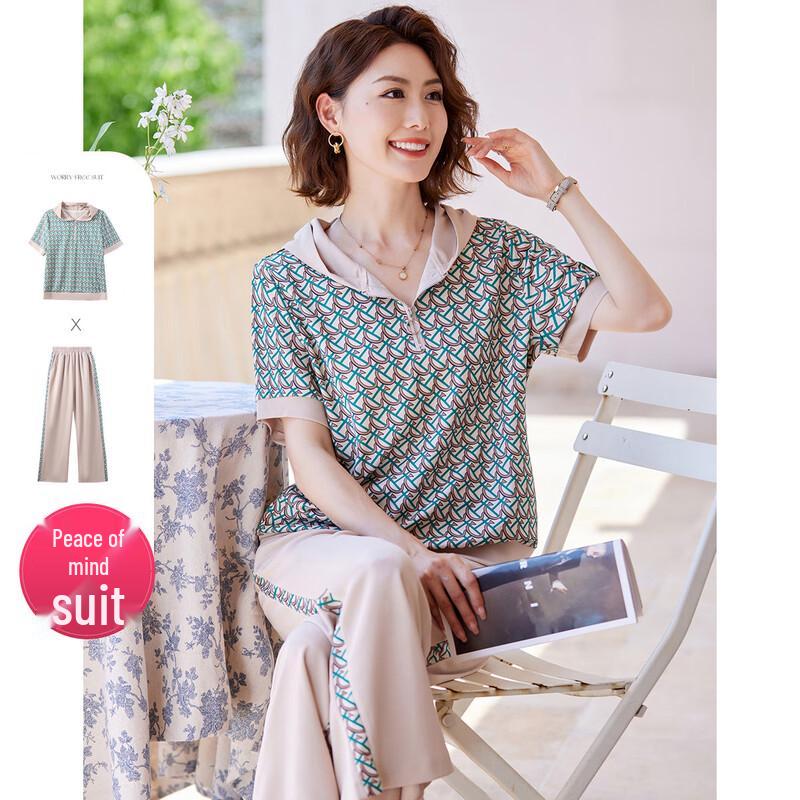 

Пастельный женский летний комплект из двух предметов с капюшоном и цветочным принтом XL