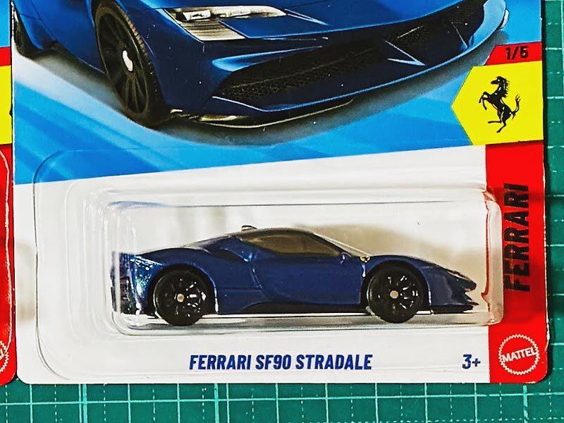 Hot Wheels DINO 206 GT FERRARI SF90 STRADALE Dino Stradale / (Ferrari Blue)