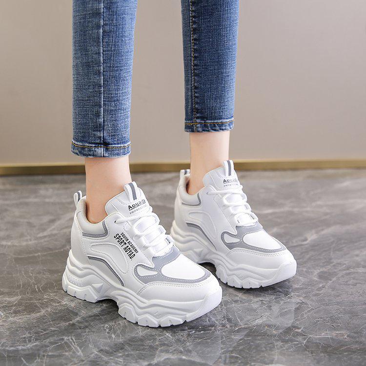 

2025 Spring Women s Height-Boosting Wedge Sneakers, Enhance Height by 8CM, Slimming Dad-Style Casual Sports Shoes. 37 срібний