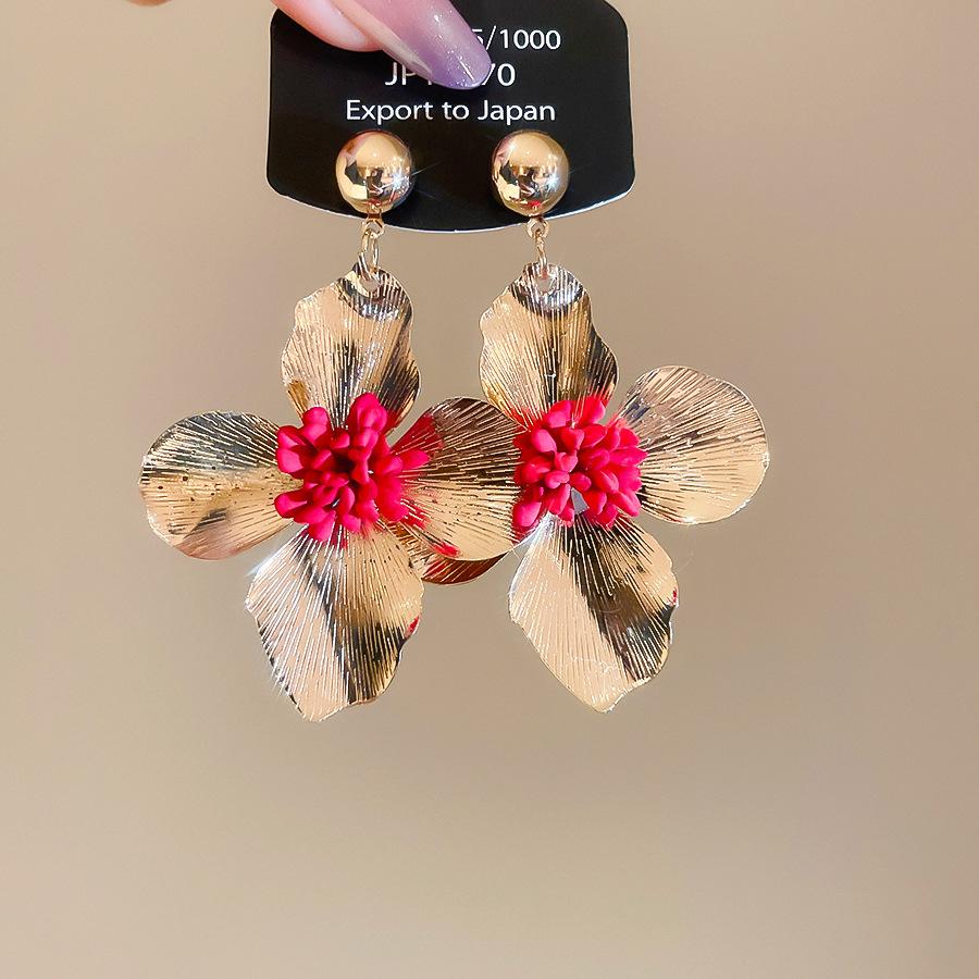 

Gold Plated Exaggerated Red Pink Blue Metal Flower Petal Dangle Earrings for Women Iron Alloy Party Hanging Jewelry червоний