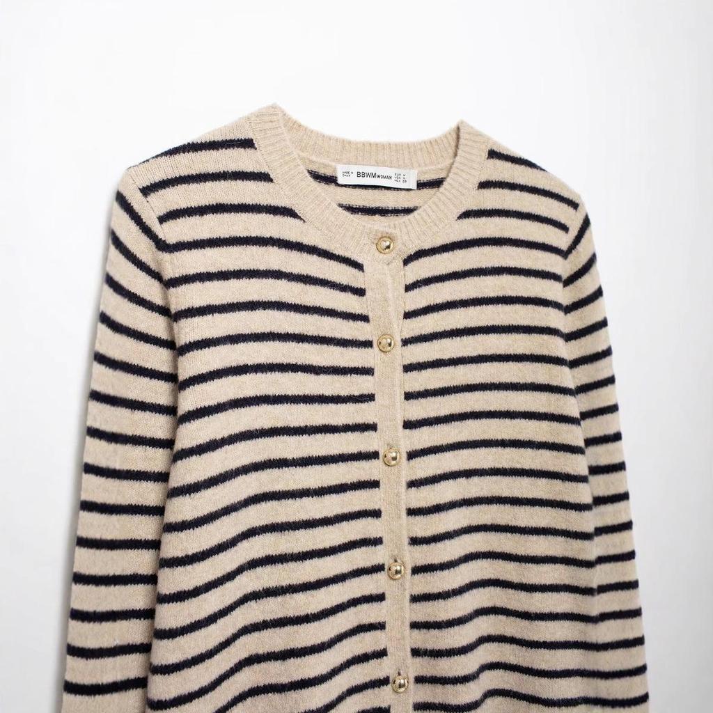 Women's Color Block Striped Knit Cardigan with Round Neck and Long Sleeves