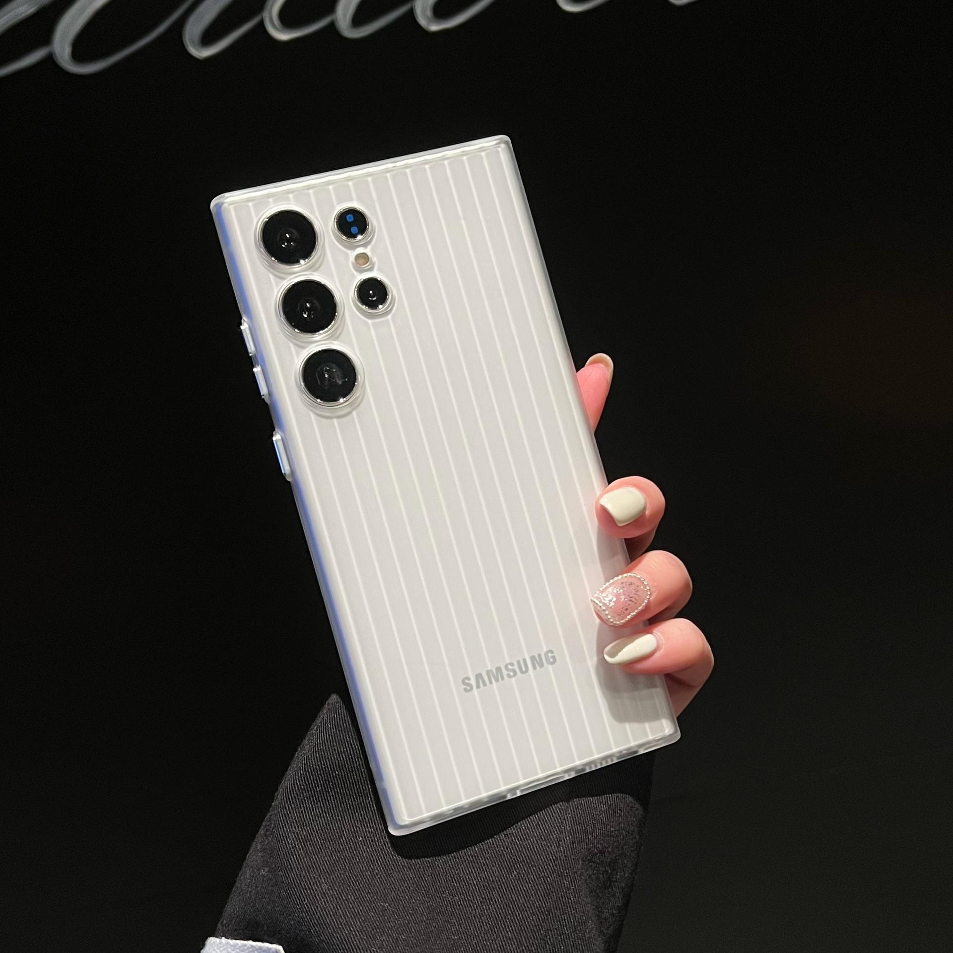 

Рифленый узор Подходит для чехла для мобильного телефона Samsung S24 S25 Ultra Металлическая кнопка S23 Матовый ПК Жесткий Дышащий Отвод тепла Samsung S25Plus