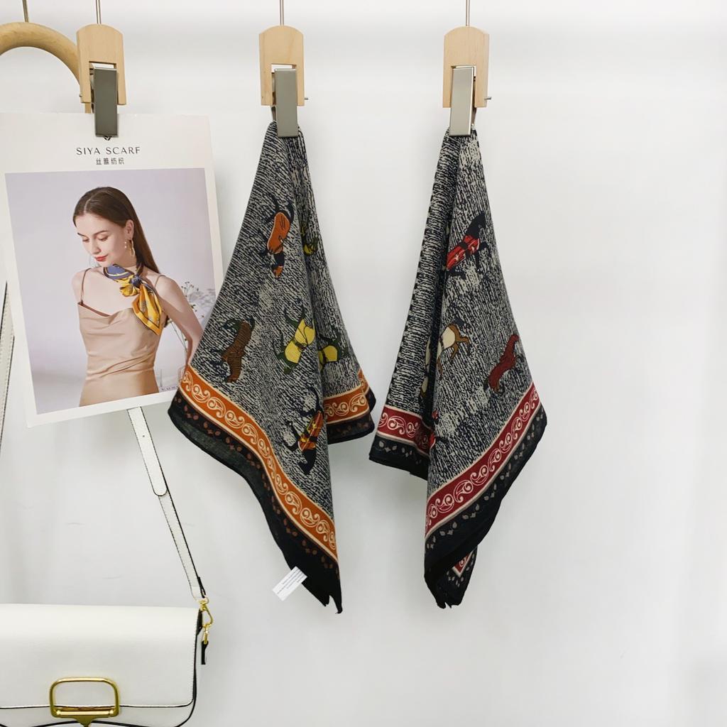 British-style Pony Commuter Small Square Scarf with Waist Tie, Silk Scarf for Women, Soft and Textured, Lightweight Scarf, Spring/Summer Neck Support