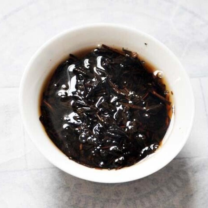 Чай Wuzhou Liu Pao Черный чай Выдержанный темный чай Liubao Tea Cake Liu Bao HEI CHA 500г — фото 10