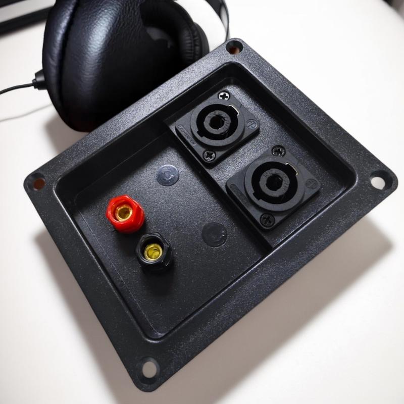 Audio Speaker Junction Box XLR Wiring Terminal Cable Clamp