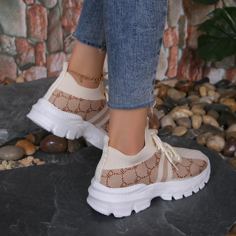 Fashion Hot selling soft and comfortable Thick Sole Casual Shoes for Women New Plus Women Shoes Retro Colors Sneakers Women 2025