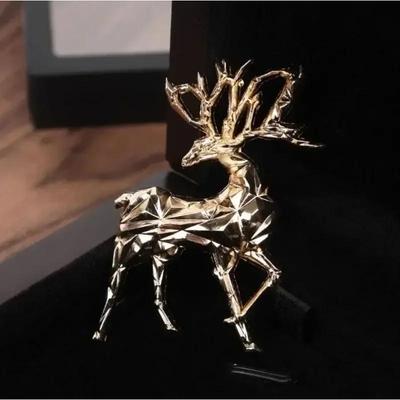 Fashionable New Creative Animal Deer Shaped Brooch Jewelry Sparkling Rhinestone Brooch Jewelry Color Matching Accessories
