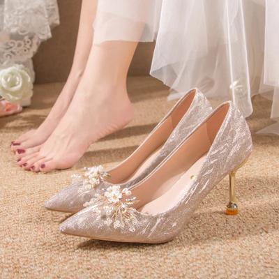 Fashion Shiny Buckle Thin Heels Pumps Women Fashion Pearl Flowers Wedding Party Shoes Woman Pointed Toe Slip-On High Heeled Shoes