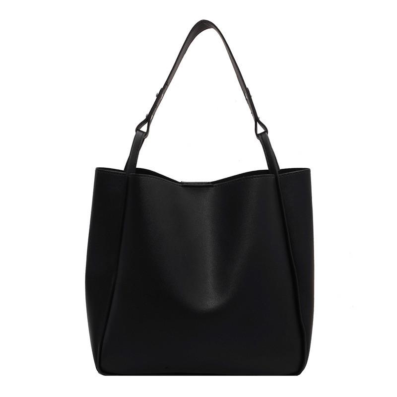 Retro Chic Large Capacity Single Shoulder Water Bucket Bag For Office And Casual