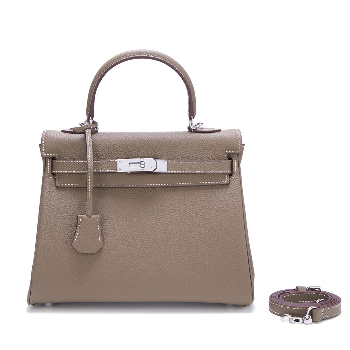 

Новая сумка из коровьей кожи Togo с верхним слоем и серебряной пряжкой, модная фактурная сумка, атмосферная светская львица, одно плечо, диагональная крестообразная женская сумка 32x14x22cm хаки