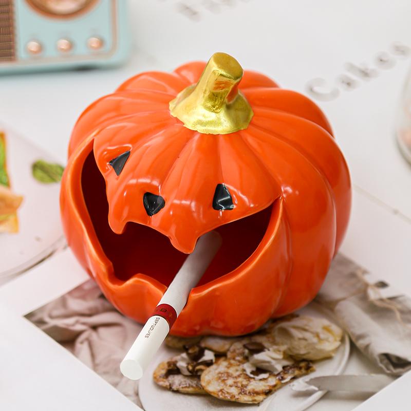American Creative Pumpkin Head Cute Halloween Ashtray Home Living Room Fly Ash-proof American Ornaments Ceramic Pumpkin Ashtray