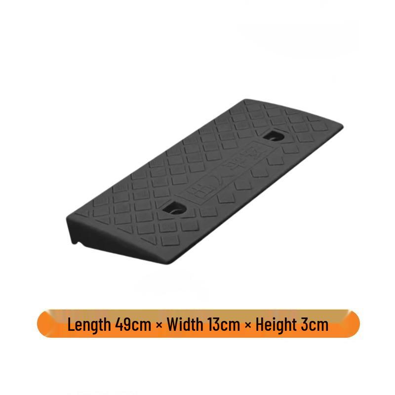 Non-Slip Plastic Curb Ramp for Cars and Stairs