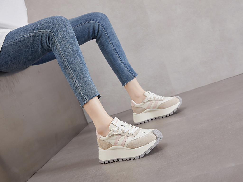 European Platform Fashion Dad Shoes Women's 2025 Spring New Silver Casual Sports Waffle Small Waist Forrest Gump Shoes