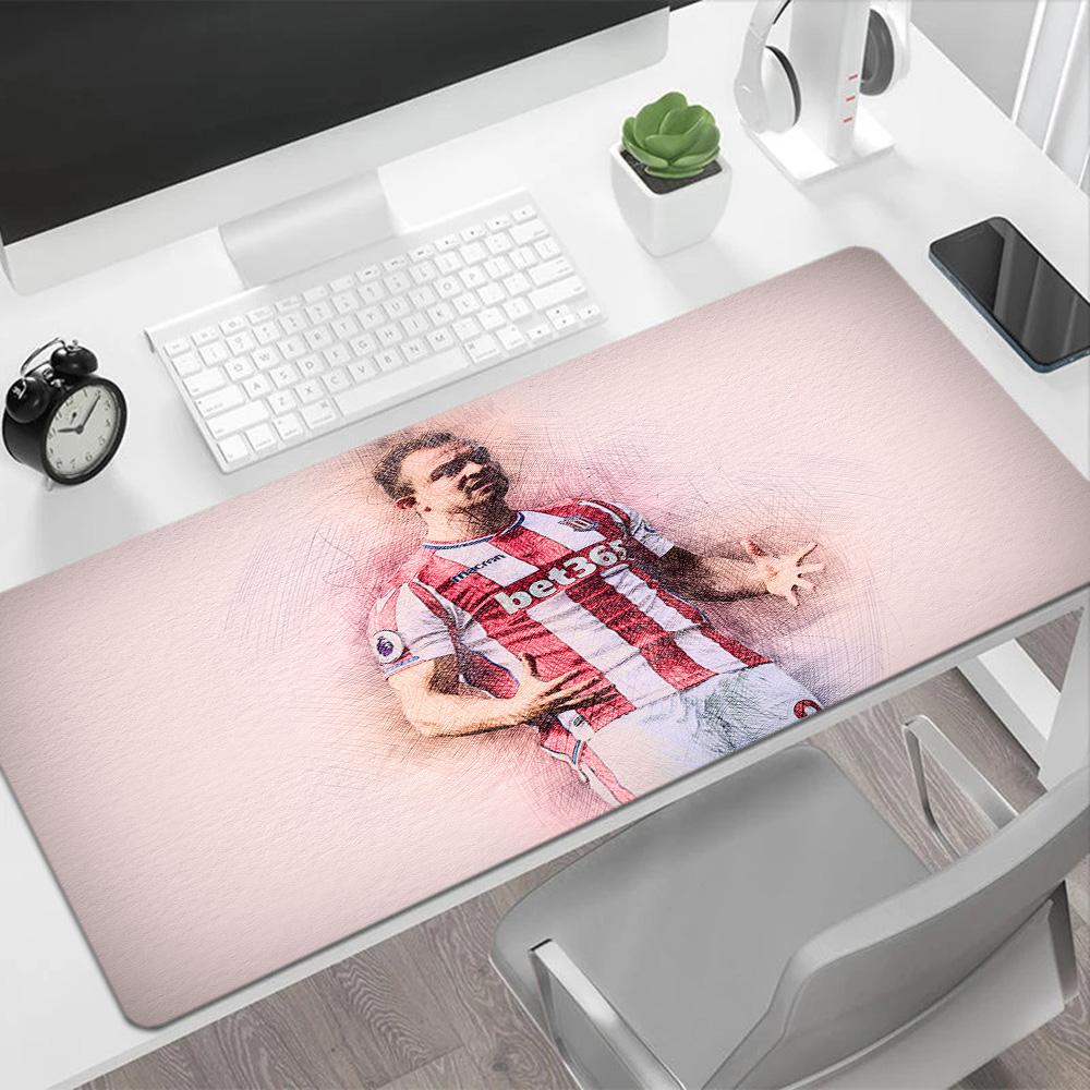 Neymar Jr. Soccer Legend Large Mouse Pad Office Mouse Mats Computer Desk Mat Non-Slip Rubber Bottom Office and Gaming Desk Decoration