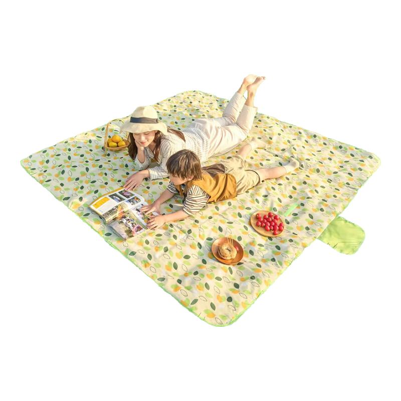 Explorer Outdoor Machine Washable Picnic & Moisture-Proof Mat