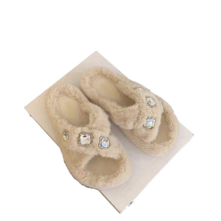 Korean version of high-end rhinestone one-word cotton slippers velvet 2025 autumn and winter new personalized thick-bottomed fluffy slippers outer w