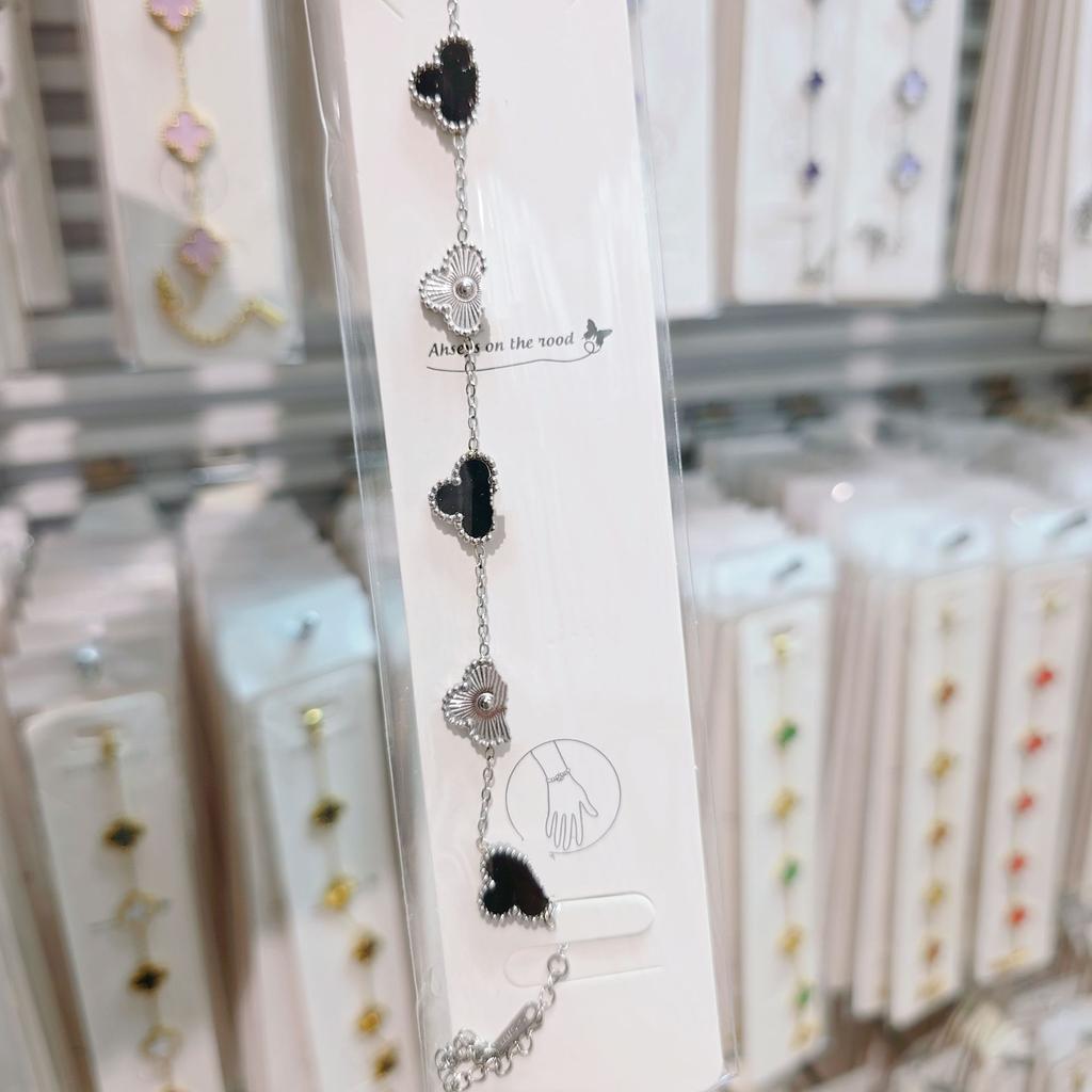 Double-sided Five-flower Four-leaf Clover Bracelet Titanium Steel Does Not Fade Light Luxury High-end Jewelry