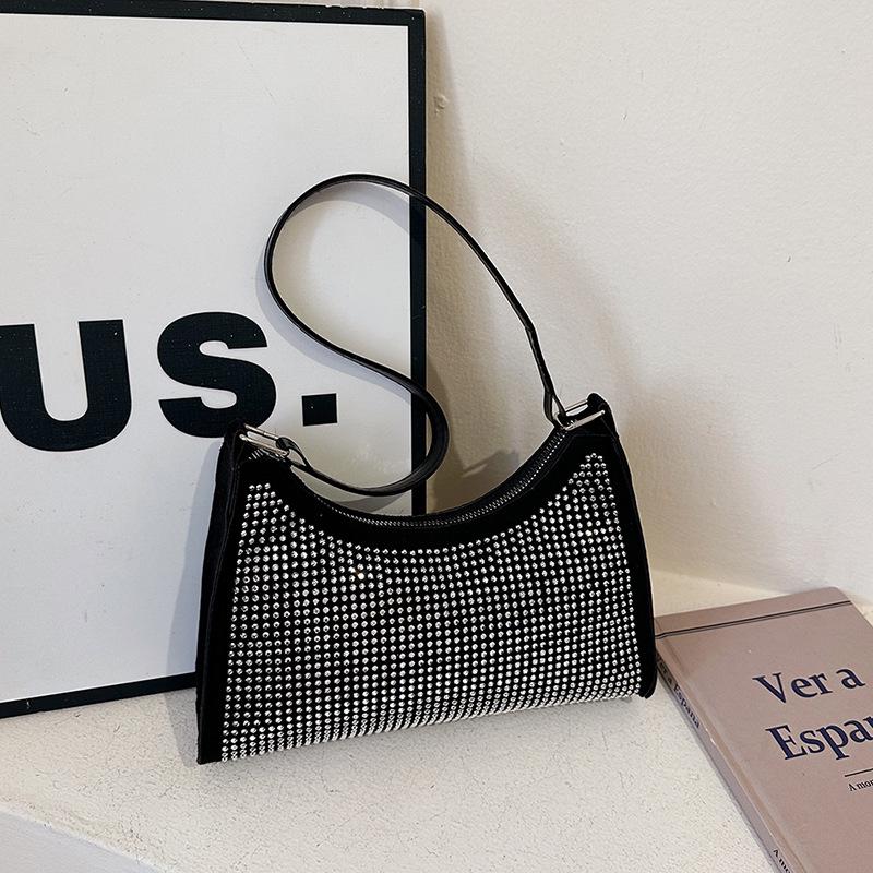 

Трендовая ретро сумка на плечо со стразами 2025 для женщин чёрный