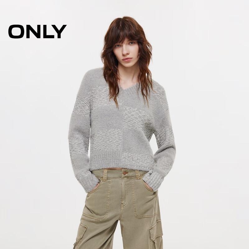ONLY Women s Color-Block V-Neck Loose Knit Sweater M