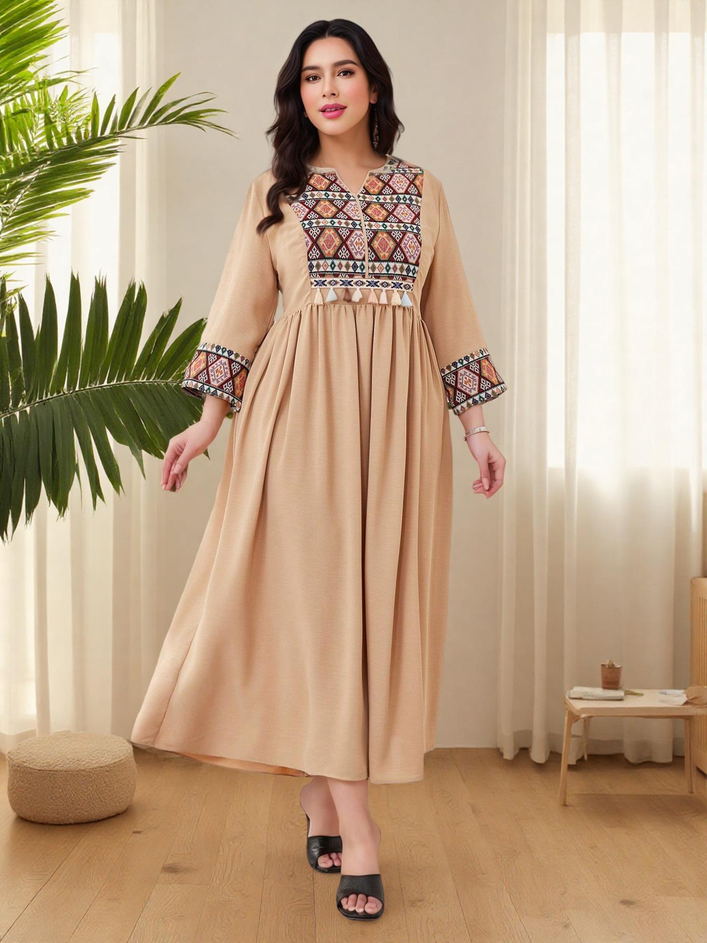 

Middle Eastern Ethnic Embroidered Tassel Dress, Plus Size, Three-Quarter Sleeve, Over-the-Knee, Slimming Fit, Hides Flaws 3XL хакі