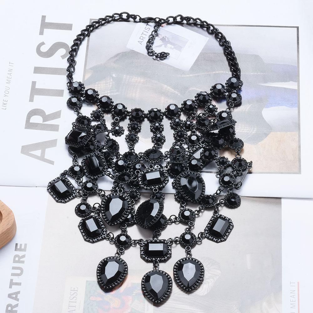 2025 New Multilayer Indian Statement Large Collar Crystal Necklace Women Boho Ethnic Big Bib Choker Necklace Ladies Jewellery