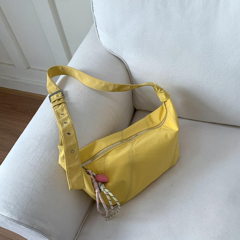 Crossbody Bag Women's Shoulder Bag Large Capacity Diagonal Span Bag  New Dumpling Bag Brand Light Neutral Cloth Bag