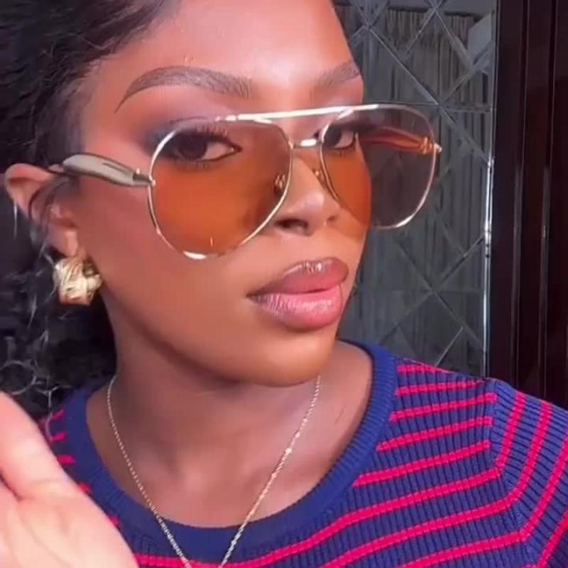 New Retro Frog Shaped Metal Glasses for Women Fashionable Simple Design High-end Accessories