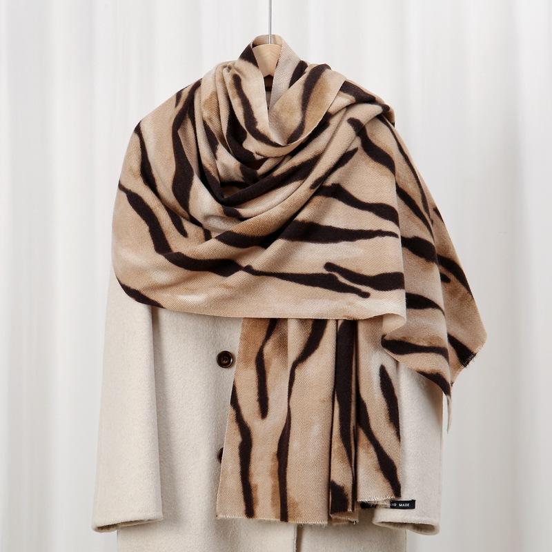 

70 африканских племен Новый осенний приятный к коже и теплый шарф из имитации кашемира с принтом простой и универсальный платок 70*180cm хаки