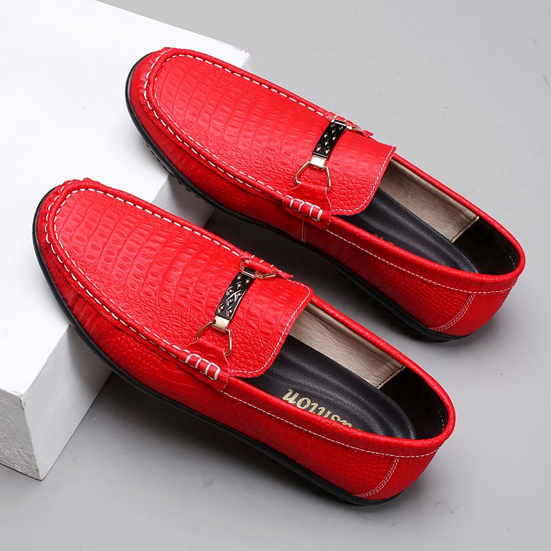 

Модная мужская обувь лоферы кожаные повседневные мокасины для вечеринок корейский стиль удобные большой размер 47 слипоны мужские комфортные для работы и вождения 47 красный