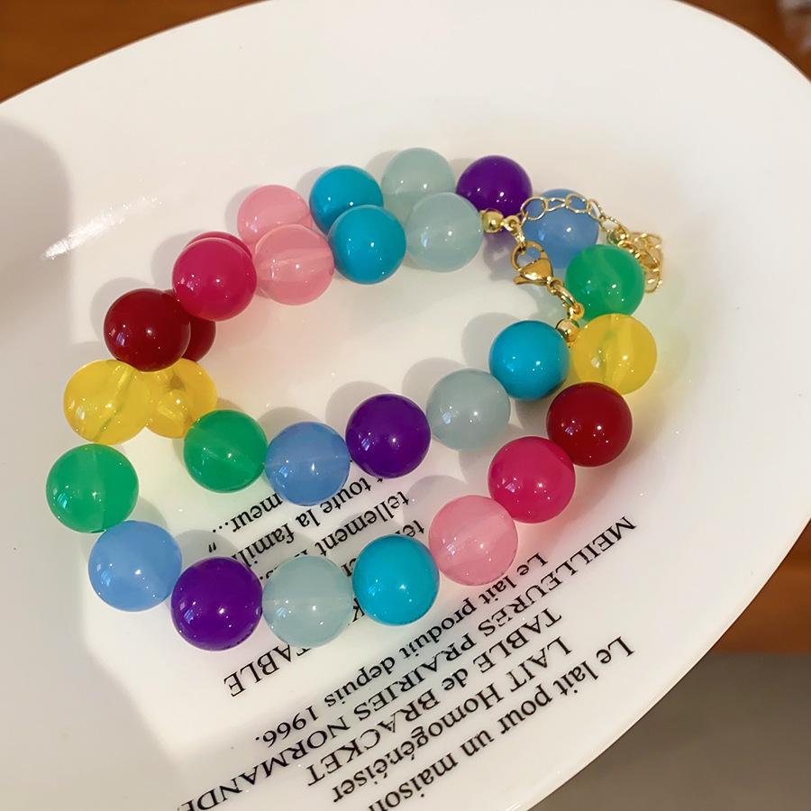 Acrylic Marbled Dopamine Color Block Beaded Necklace: Stylish Clavicle Chain Neck Accessory.