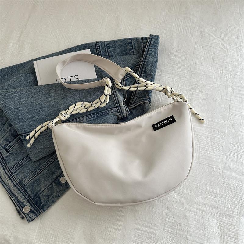 Geräumige Oxford-Stoff-Umhängetasche für Damen, ideal für den lässigen täglichen Gebrauch und den Weg zur Arbeit