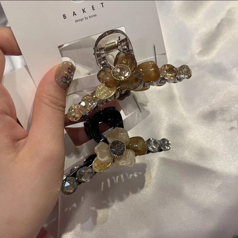 Korean Luxury Style Elegant Flower Diamond Acrylic Hairpin