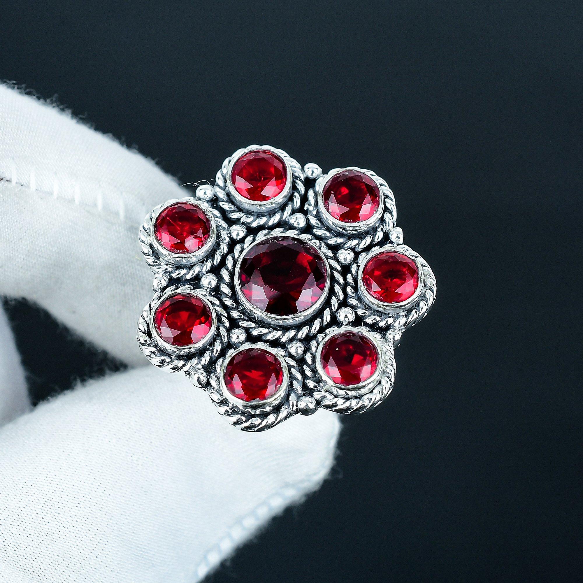 

Beautiful Red Garnet Gemstone Handmade 925 Sterling Silver Ring - Bohemian Jewelry Ring - Handmade Boho Flower Jewelry for Women & Men, Gifts For Mom US 4 червоний