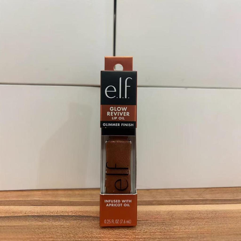 Cross Elf Farbiges Lipgloss Glow Reviver: Göttisches Wein-Lippenöl mit feuchtigkeitsspendendem und pflegendem Schimmer.