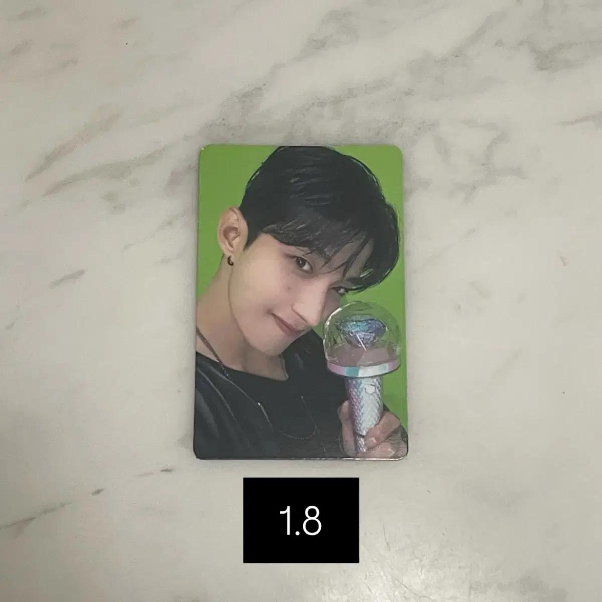 

Я собираюсь сделать семнадцать Докём Битер Солнце Карат Зона Фотокарточка